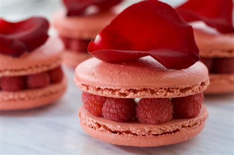 pierre hermes ispahan|pierre herme's ispahan macaron.